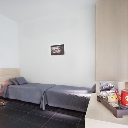 Hotel Spiaggia Marconi Rimini Exteriér fotografie