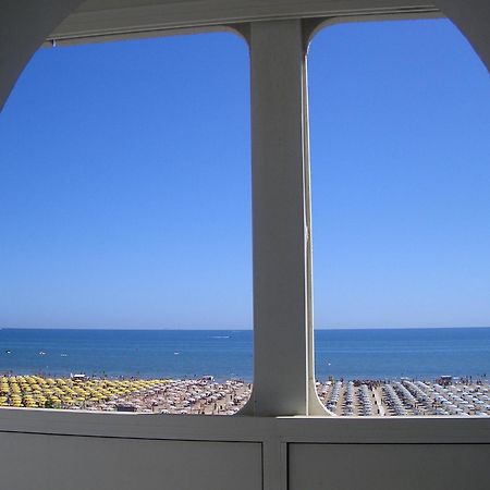 Hotel Spiaggia Marconi Rimini Exteriér fotografie