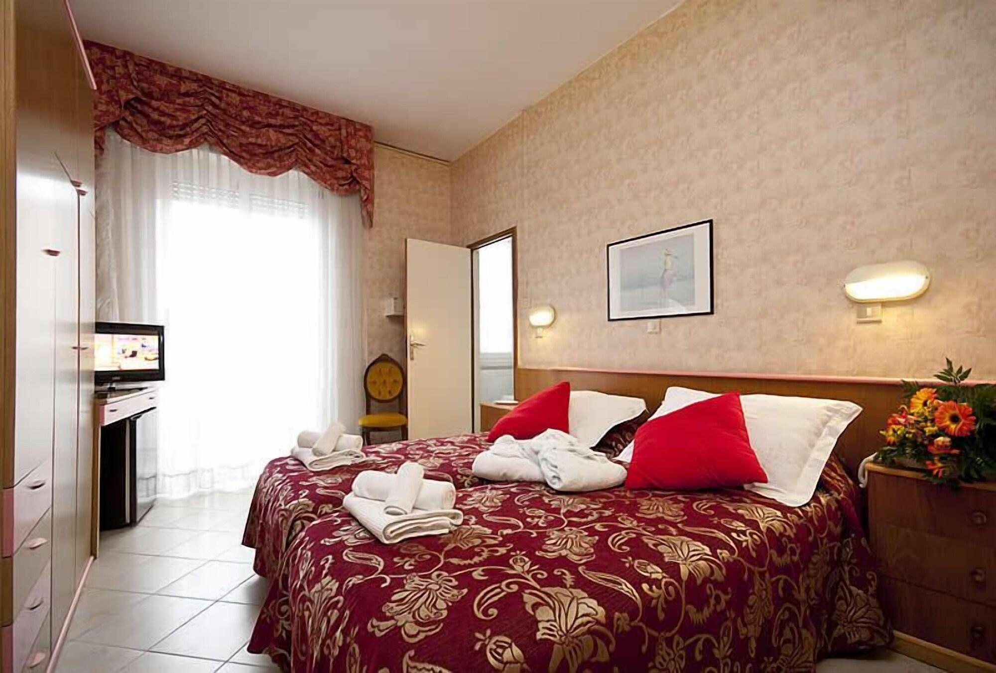 Hotel Spiaggia Marconi Rimini Exteriér fotografie